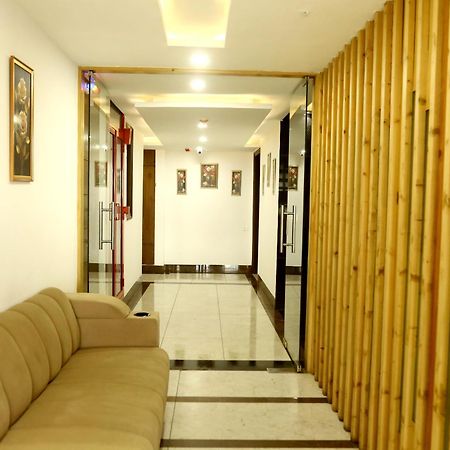Prism Grand Otel Zirakpur Dış mekan fotoğraf